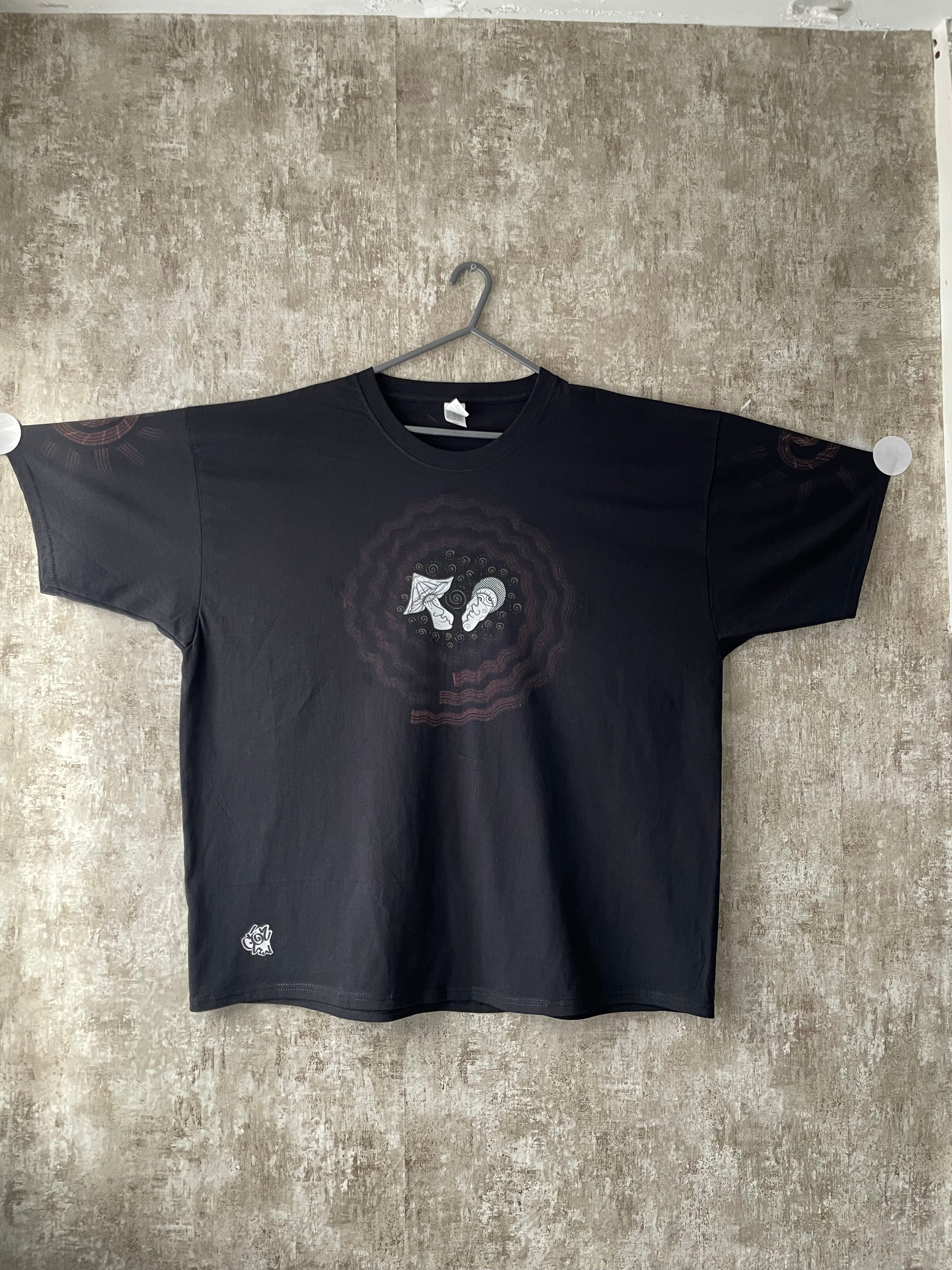 Mushie Heads - Vortex Bleached Tee