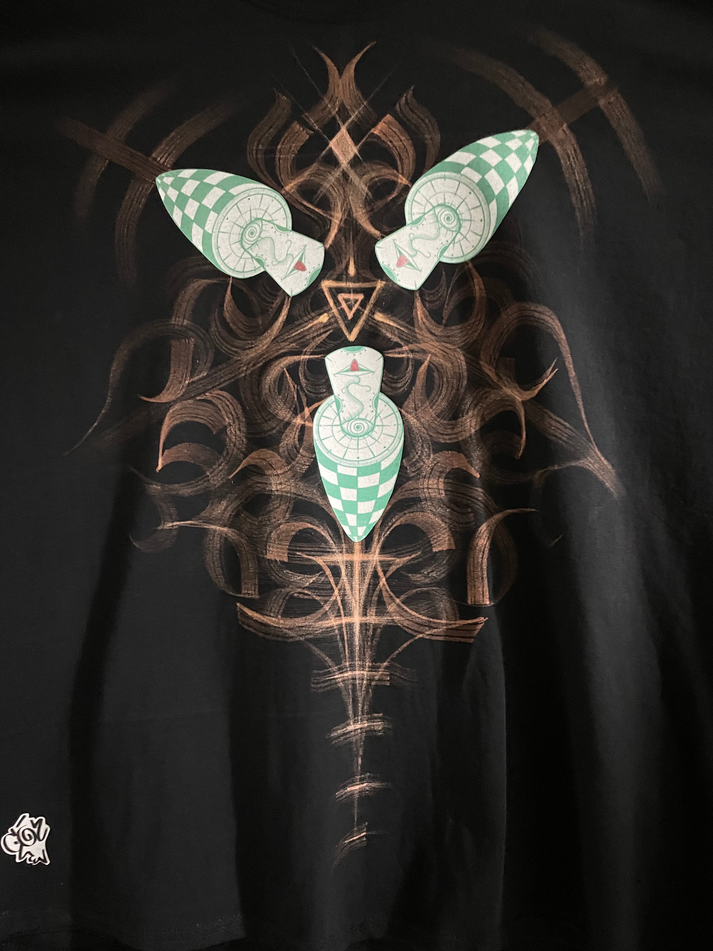 Tri trip B-Tee